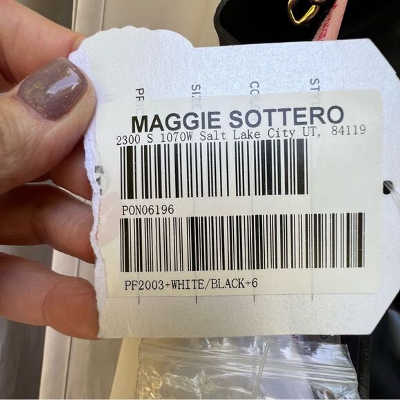 Flirt by Maggie Sottero NWT formal dress 🔥 white and gold beaded bodice 🔥 SZ 6 - Picture 9 of 12